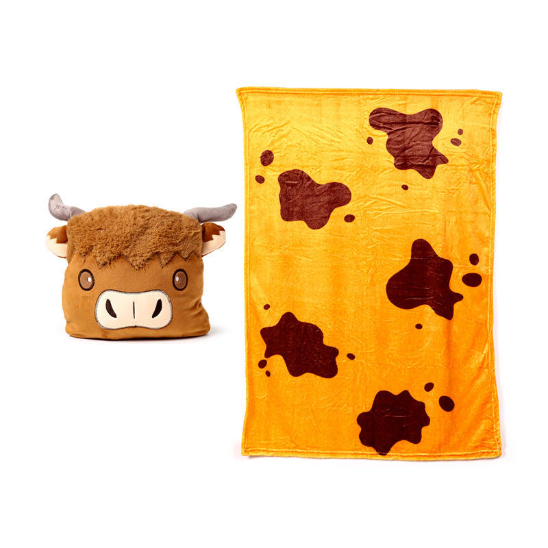 Highland Coo 2-In-1 Toy & Blanket Set Front View With Blanket